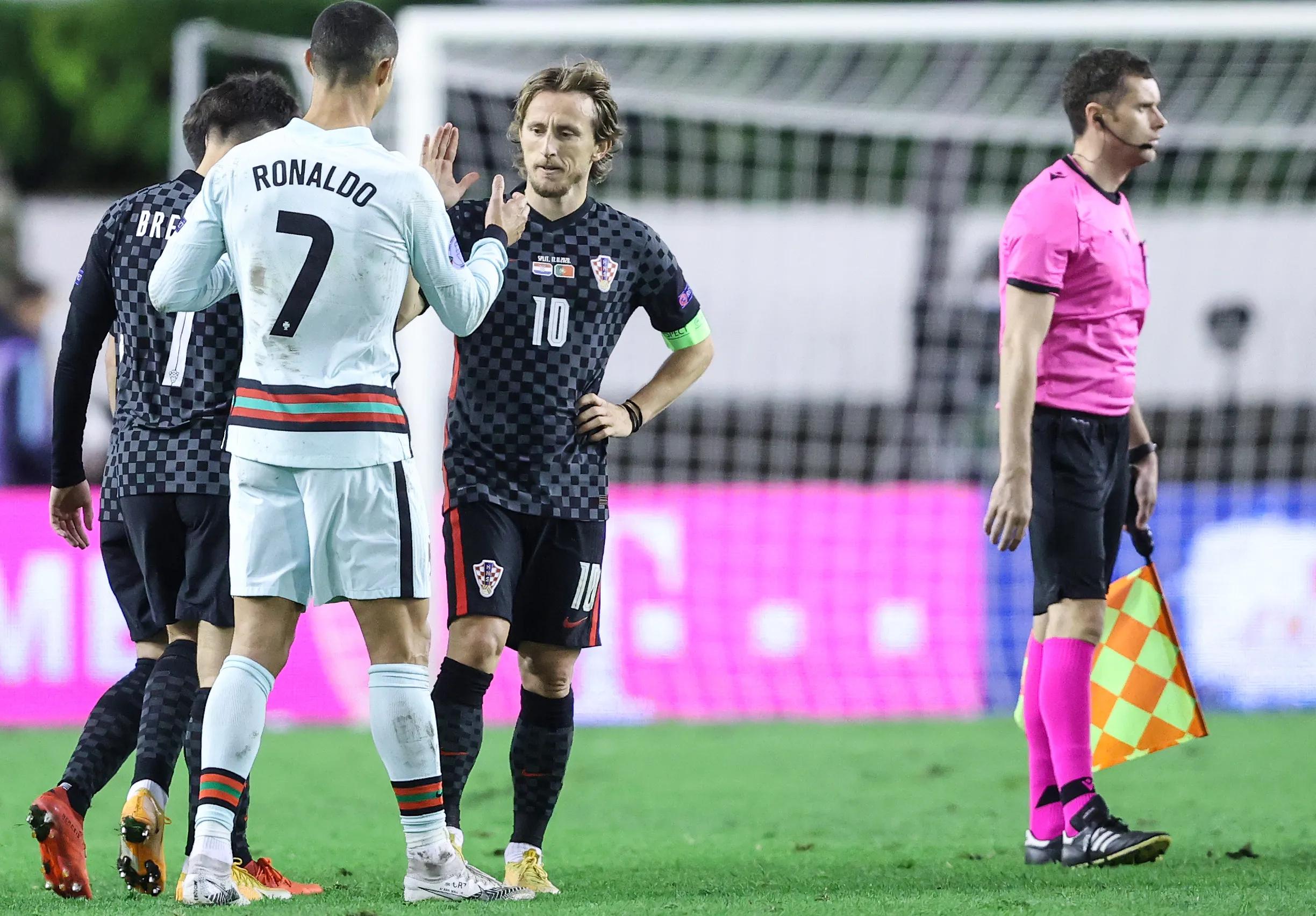 Veterans' Collision: Ronaldo a